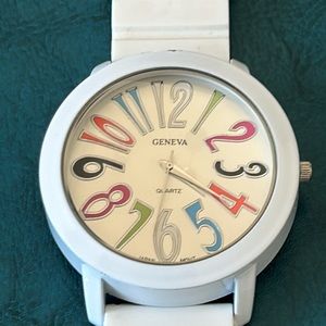 Vintage Geneva Bold Watch